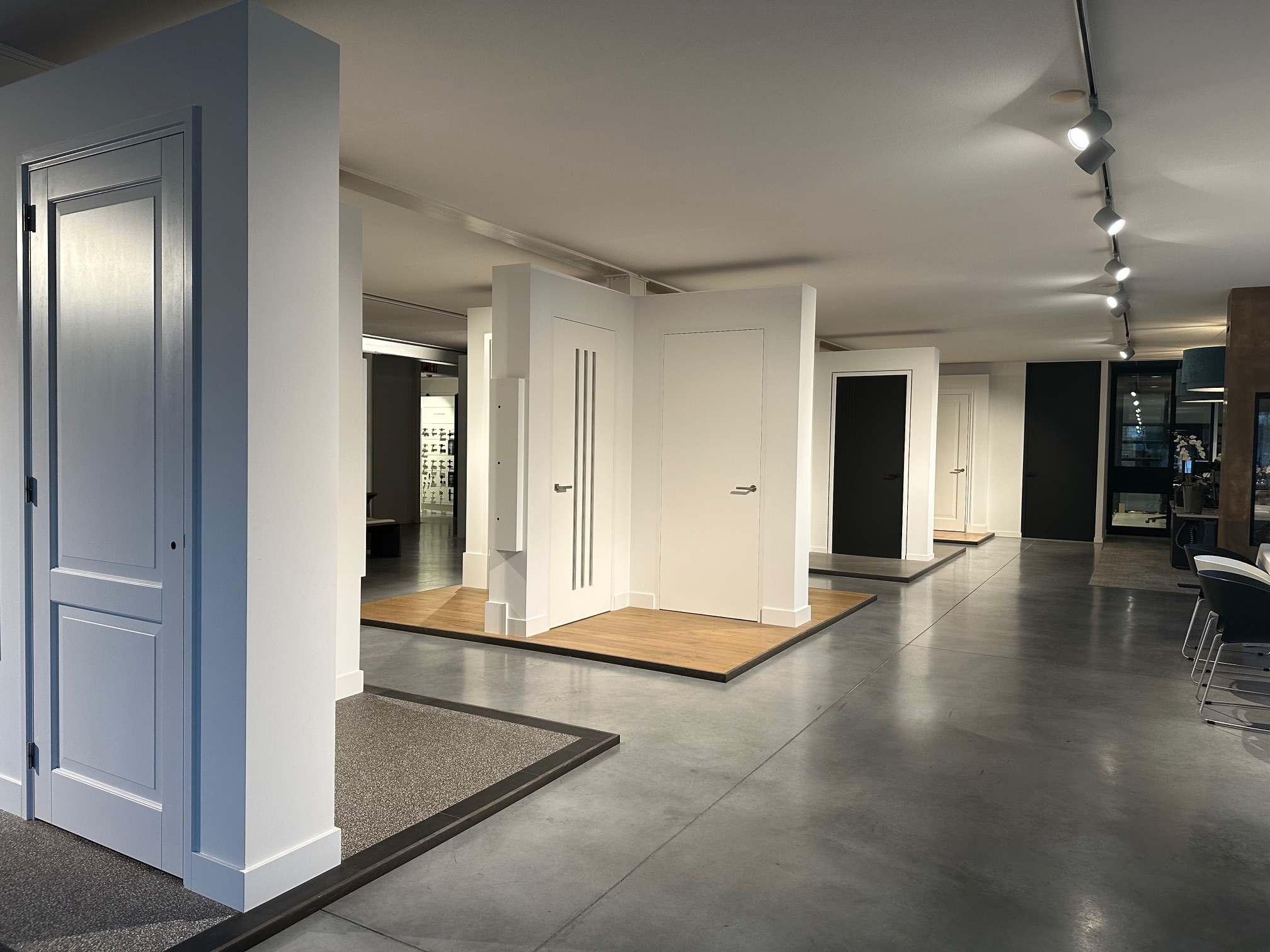 Showroom 1